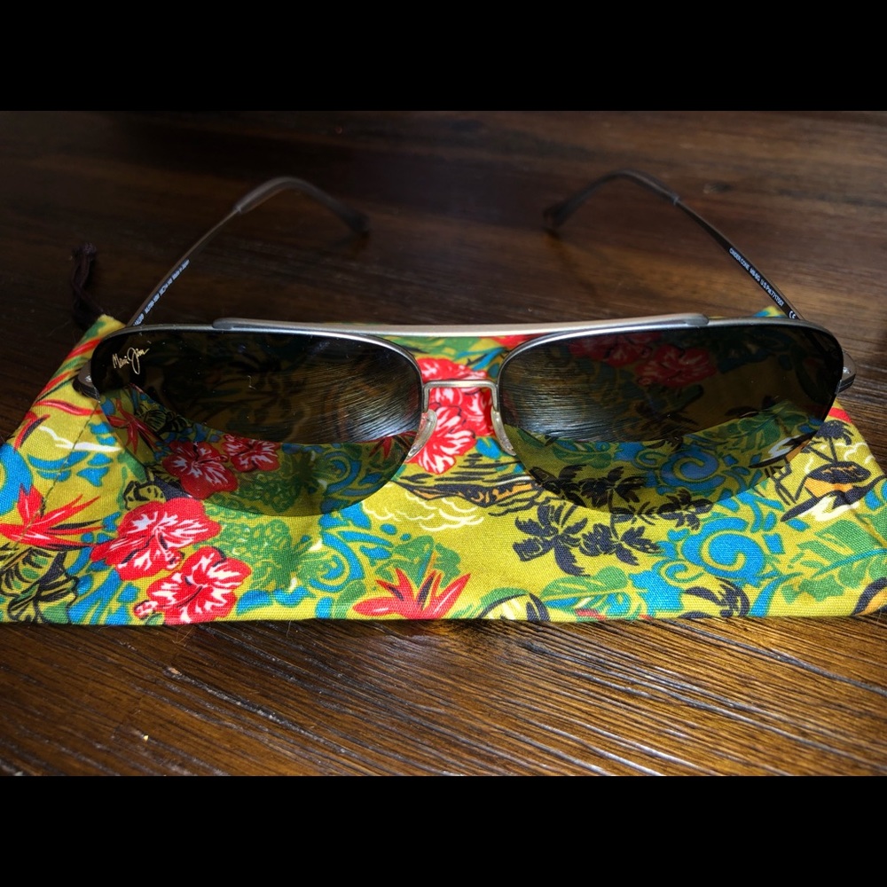 Brand New Maui Jim Cinder Cone in Bronze polarized